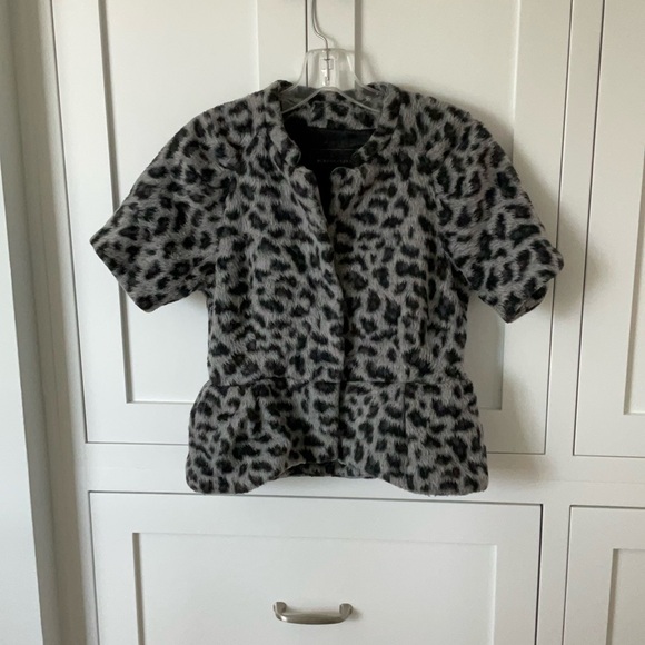 BCBGMaxAzria Black and Gray Leopard Print Short Sleeve Jacket - Picture 1 of 9